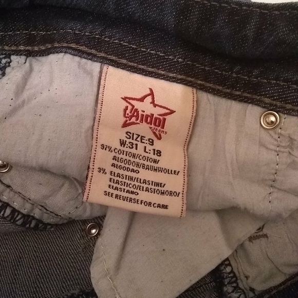 L A Idol Pants Womens Capris Blue Jeans Embroidery Rhinestones Size 31"/22ins - Picture 5 of 10